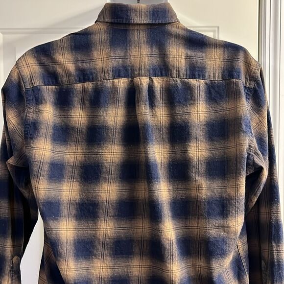 Peter Millar Men’s Plaid Button Collared Down Long Sleeve Pocket Shirt- Medium - Picture 10 of 13